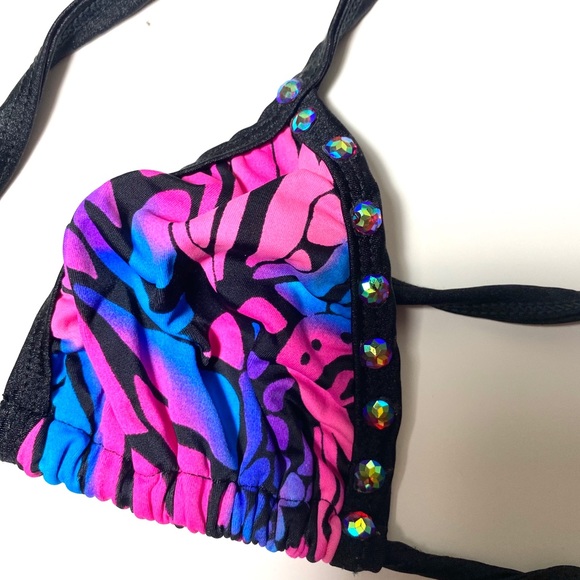 Purple pink woman’s sexy swim wear top - Picture 4 of 4